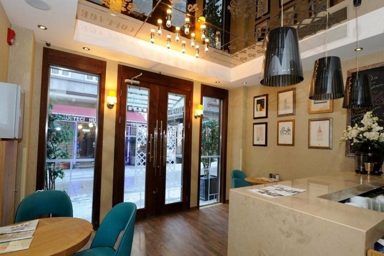 Collage Taksim Hotel Istanbul Bagian luar foto